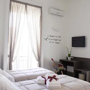 Fourooms Museo Filangieri By Dimorra Guest house Naples